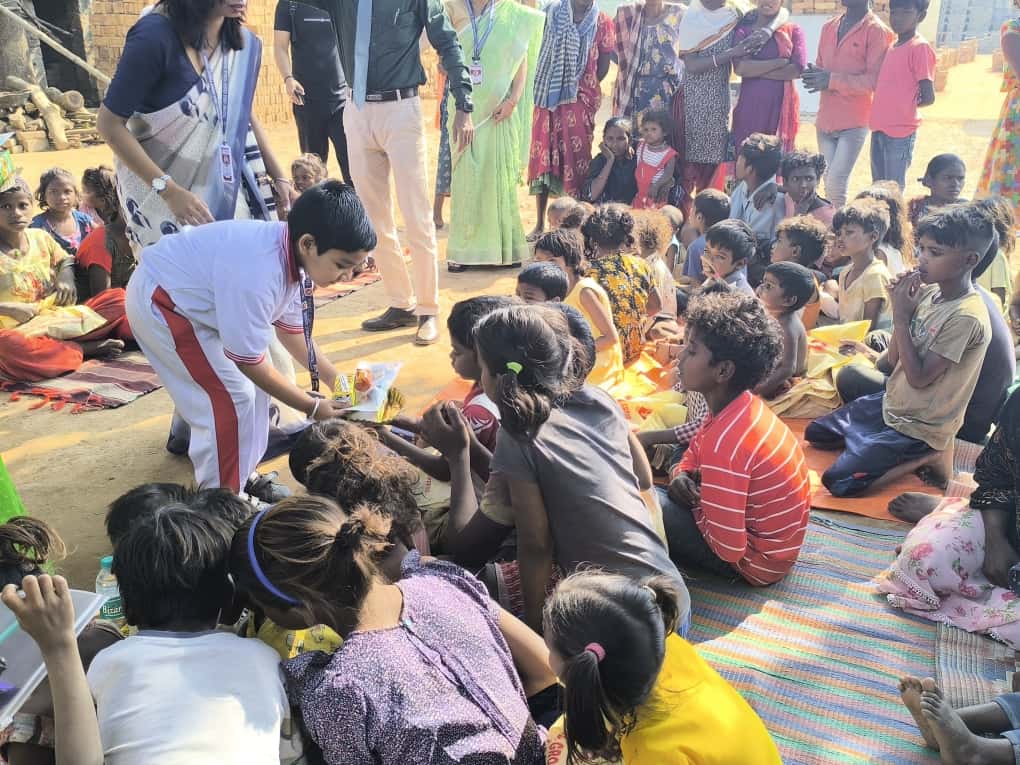 Cloth Distribution